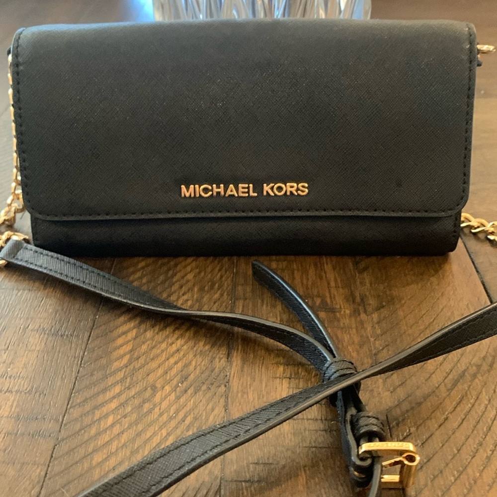 NWOT Michael Kors Crossbody or Clutch